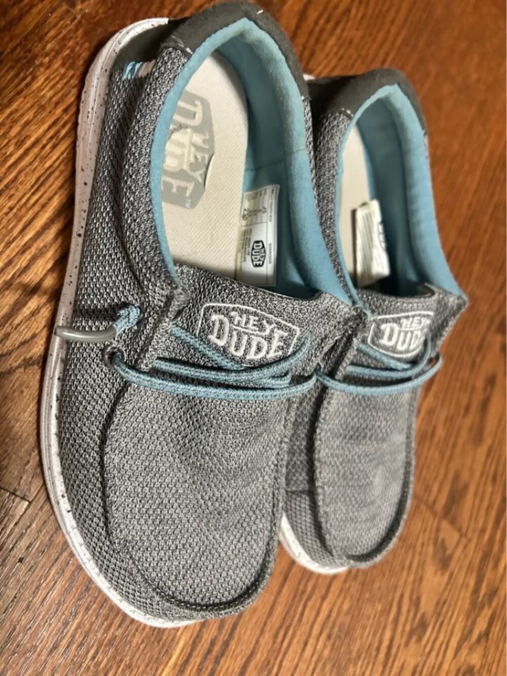 Hey Dudes kids size 5